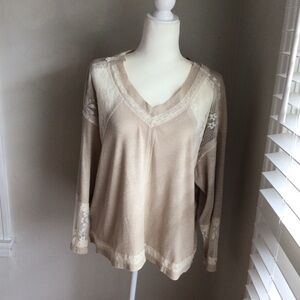 POL Luna Lace Long Sleeve V-neck Ribbed Top